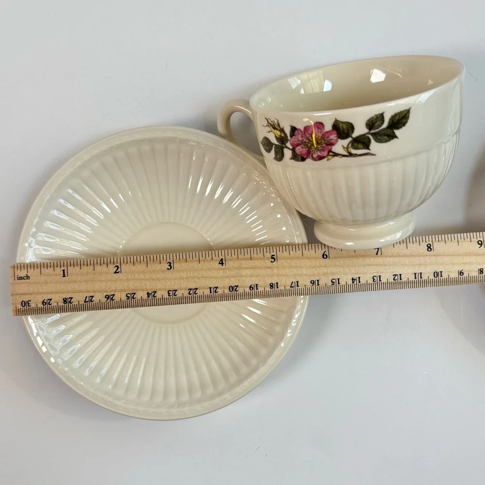 Vintage Wedgwood Briar Rose Tableware Plates, Bowls, Cup, Saucers Set‎ (10)